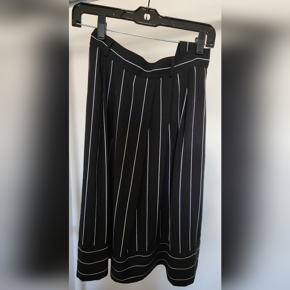 Banana Republic Black and White Stripe Tie-Waist Midi Skirt - Picture 2 of 4